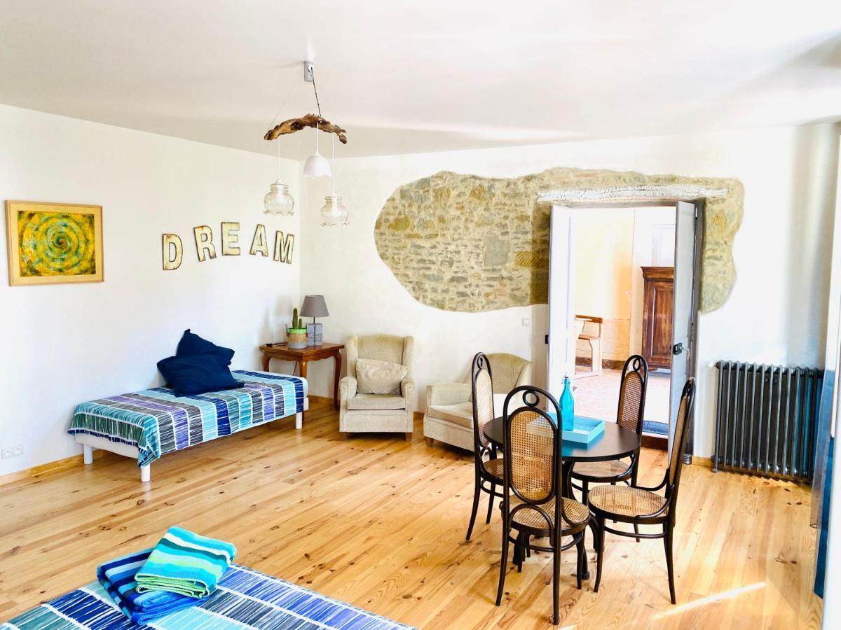 Chambres D'Hotes Domaine Saint-Joly Lasbordes Bagian luar foto